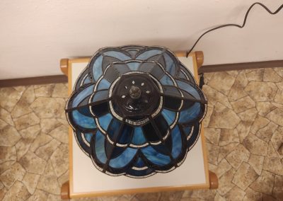 Lampa tiffany technikou Princess modrá květina