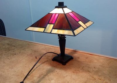 Lampa tiffany technikou Art deco jednoduchá malá