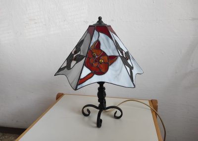 Lampa tiffany technikou Kočka